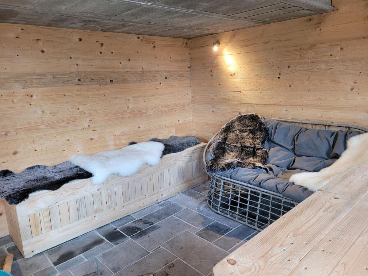 Nice Holiday Home In Nature With Sauna, Hot Tub En Swimming Pool Verviers Exterior photo